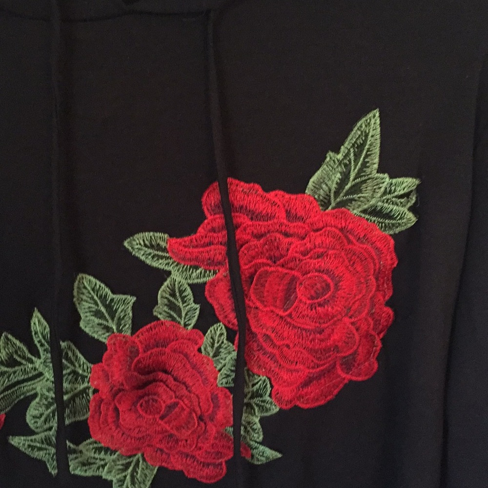 Hooded tee - Picture 2 of 4